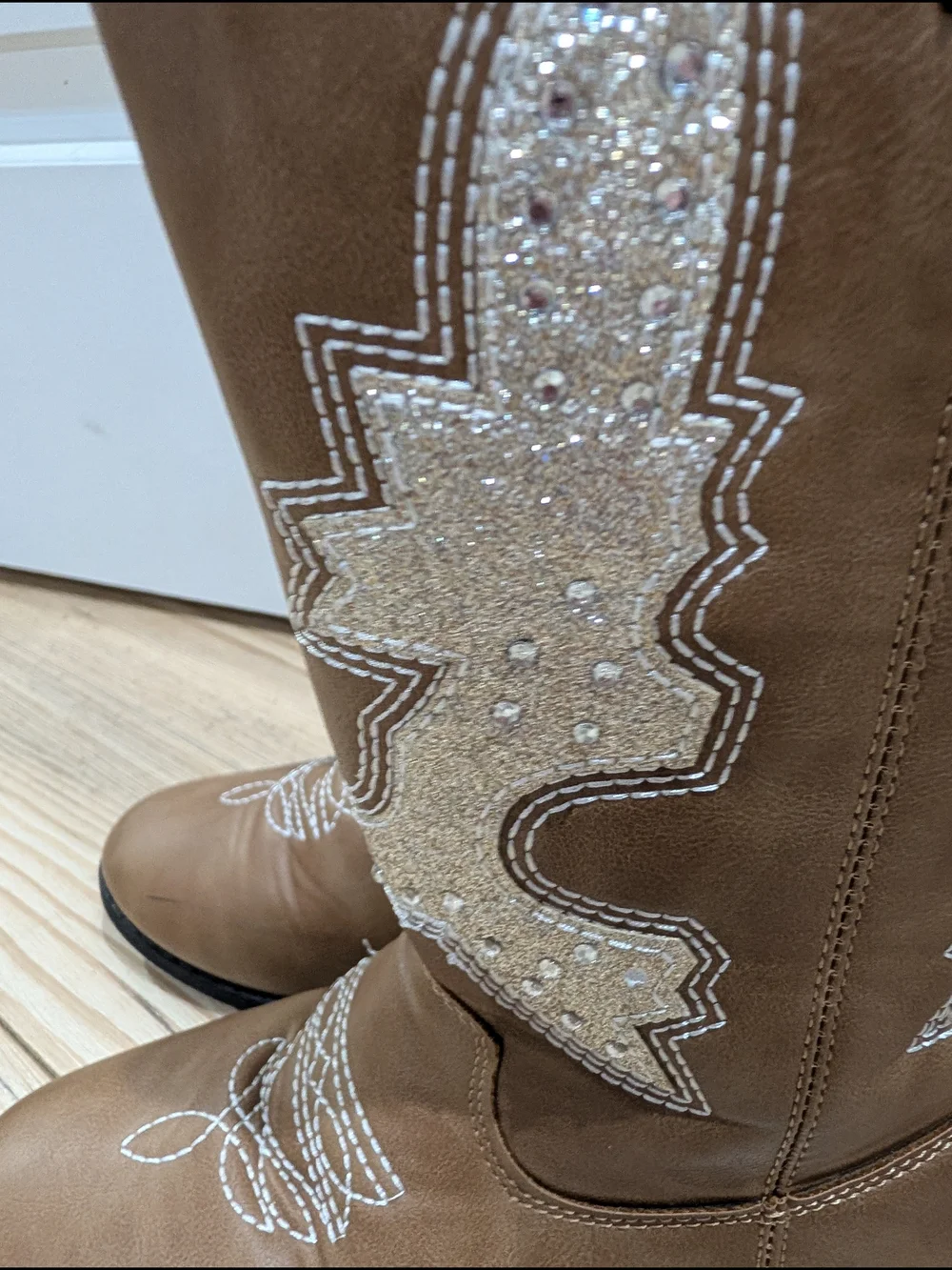 Kensie Girl Tan Boots with Gold Glitter Western Stitch‎